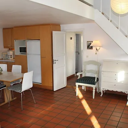 Five-bedroom Holiday Vestero With A Sauna 03 Semesterbostad Vesterø Havn